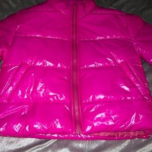 Women’s pink puffer